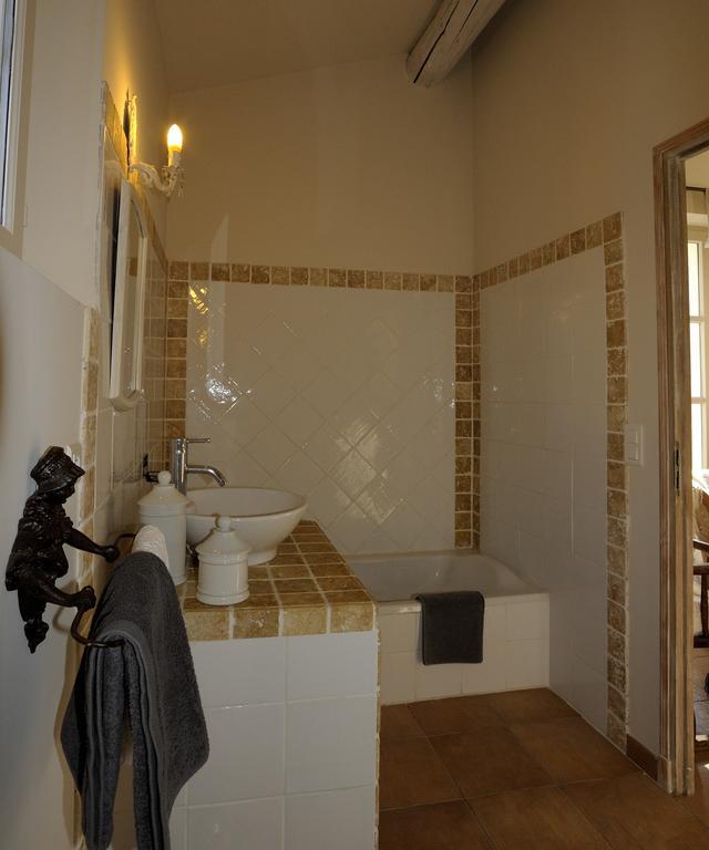 Mas De Lure Salon-de-Provence Exterior photo